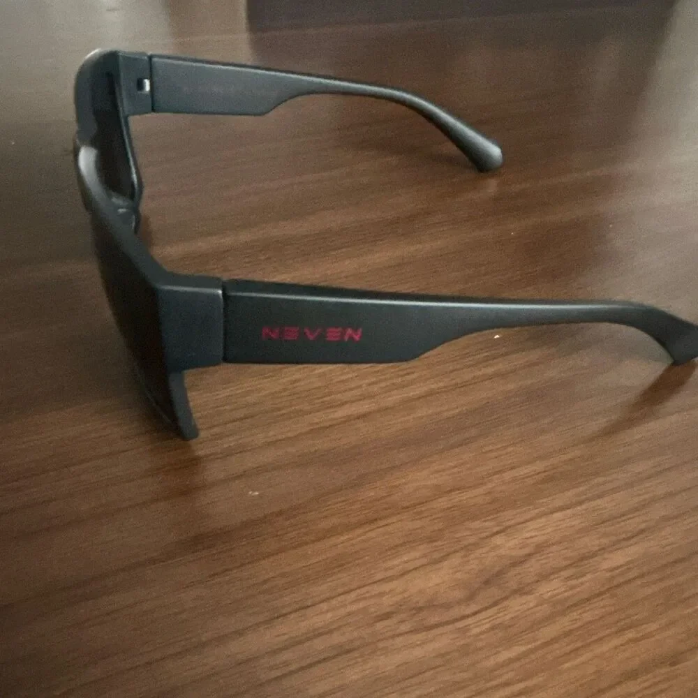 NEVEN Blacklist Redrum Rectangle Sunglasses Black Frame Black pre owned